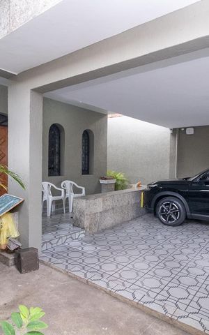 Casa à venda com 399m², 4 quartos e 2 vagasGaragem