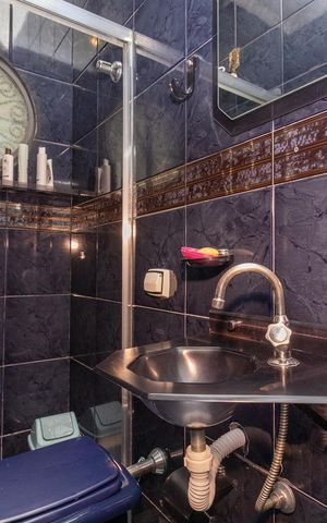 Casa à venda com 399m², 4 quartos e 2 vagasBanheiro 3