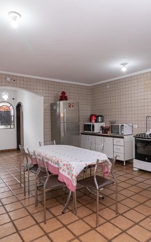 Casa à venda com 399m², 4 quartos e 2 vagasCozinha 1