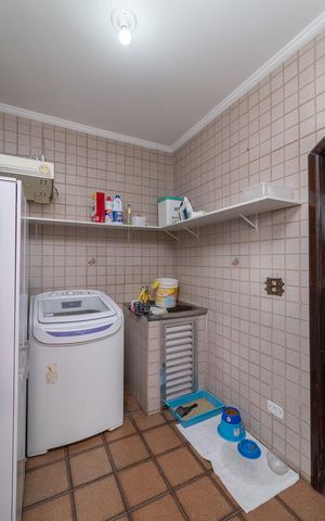 Casa à venda com 399m², 4 quartos e 2 vagasÁrea de Serviço