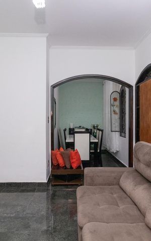 Casa à venda com 399m², 4 quartos e 2 vagasSala