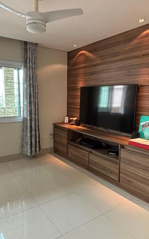 Casa à venda com 300m², 4 quartos e 5 vagas