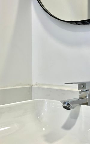 Apartamento à venda com 40m², 2 quartos e sem vaga Apartamento à venda com 40m², 2 quartos e sem vagaBanheiro Social