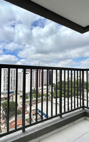 Apartamento à venda com 40m², 2 quartos e sem vaga Apartamento à venda com 40m², 2 quartos e sem vagaVaranda