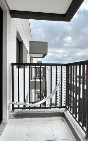 Apartamento à venda com 40m², 2 quartos e sem vaga Apartamento à venda com 40m², 2 quartos e sem vagaVaranda