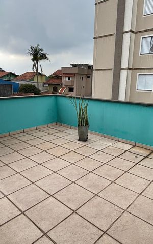 Casa à venda com 393m², 3 quartos e 2 vagas Casa à venda com 393m², 3 quartos e 2 vagasSótão - Sala Tv - Varanda