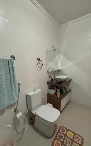 Casa à venda com 393m², 3 quartos e 2 vagas Casa à venda com 393m², 3 quartos e 2 vagasBanheiro da Suíte