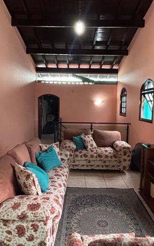 Casa à venda com 393m², 3 quartos e 2 vagas Casa à venda com 393m², 3 quartos e 2 vagasSótão - Sala Tv