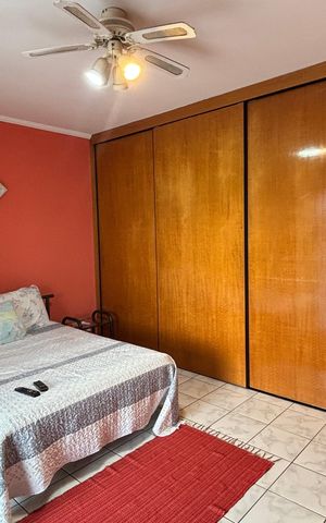 Casa à venda com 393m², 3 quartos e 2 vagas Casa à venda com 393m², 3 quartos e 2 vagasSuite
