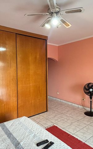 Casa à venda com 393m², 3 quartos e 2 vagas Casa à venda com 393m², 3 quartos e 2 vagasSuite
