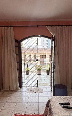 Casa à venda com 393m², 3 quartos e 2 vagas Casa à venda com 393m², 3 quartos e 2 vagasSuite