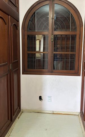 Casa para alugar com 700m², 5 quartos e 2 vagas