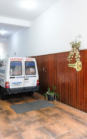 Casa à venda com 254m², 2 quartos e 4 vagasGaragem