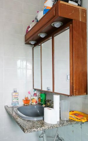 Casa à venda com 254m², 2 quartos e 4 vagasBanheiro da suíte 2