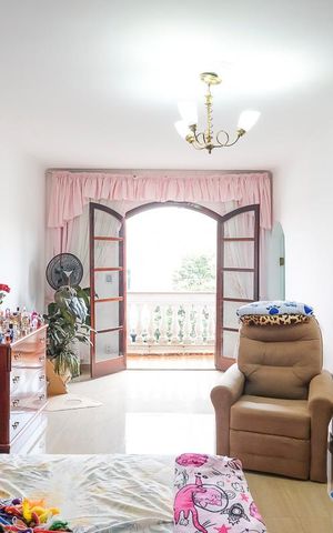 Casa à venda com 254m², 2 quartos e 4 vagasSuíte 1