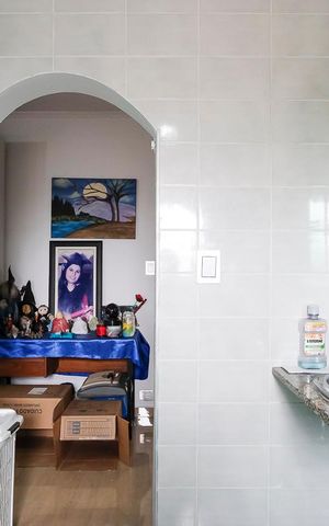 Casa à venda com 254m², 2 quartos e 4 vagasBanheiro da suíte 2