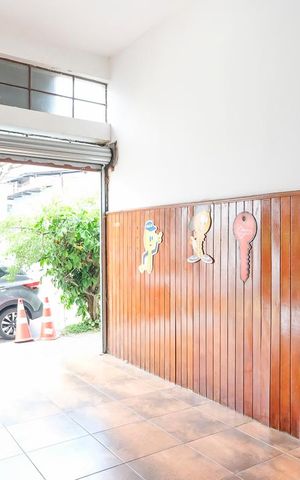 Casa à venda com 254m², 2 quartos e 4 vagasGaragem