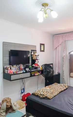 Casa à venda com 254m², 2 quartos e 4 vagasSuíte 2