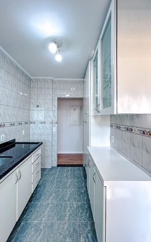 Apartamento à venda com 71m², 3 quartos e 2 vagasCozinha