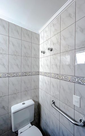 Apartamento à venda com 71m², 3 quartos e 2 vagasBanheiro