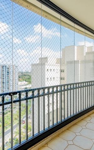 Apartamento para alugar com 139m², 3 quartos e 3 vagas Apartamento para alugar com 139m², 3 quartos e 3 vagasVaranda