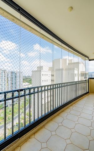 Apartamento para alugar com 139m², 3 quartos e 3 vagas Apartamento para alugar com 139m², 3 quartos e 3 vagasVaranda