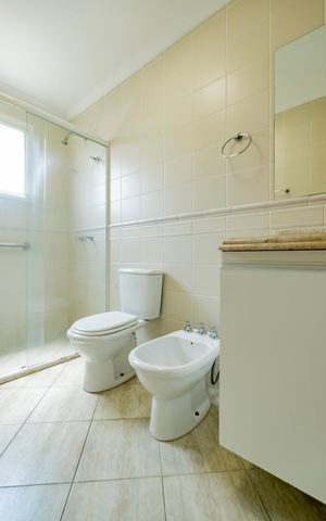 Apartamento para alugar com 139m², 3 quartos e 3 vagas Apartamento para alugar com 139m², 3 quartos e 3 vagasBanheiro