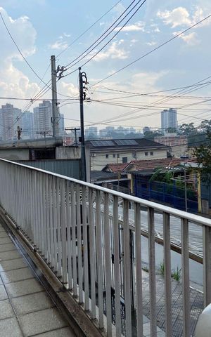 Casa para alugar com 270m², 4 quartos e 3 vagas Casa para alugar com 270m², 4 quartos e 3 vagasÁrea externa - Entrada Principal