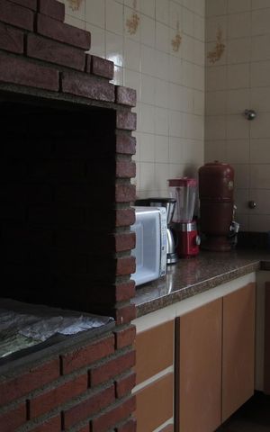 Casa para alugar com 270m², 4 quartos e 3 vagasCozinha 1