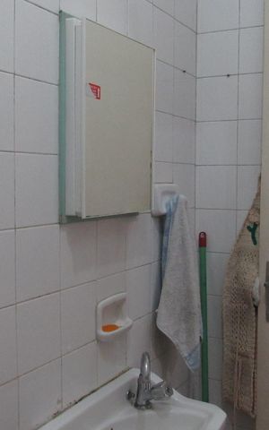 Casa para alugar com 270m², 4 quartos e 3 vagasBanheiro 2