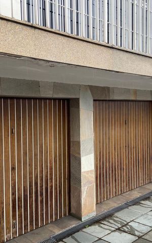 Casa para alugar com 270m², 4 quartos e 3 vagas Casa para alugar com 270m², 4 quartos e 3 vagasGaragem