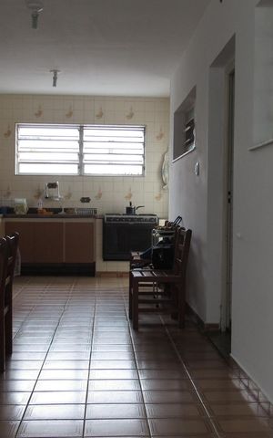 Casa para alugar com 270m², 4 quartos e 3 vagasCozinha 1