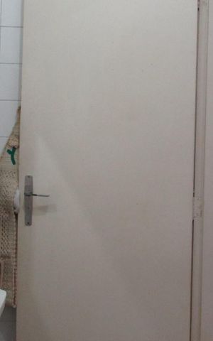 Casa para alugar com 270m², 4 quartos e 3 vagasBanheiro 2