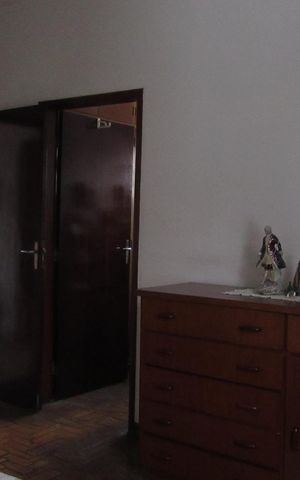 Casa para alugar com 270m², 4 quartos e 3 vagasSuíte 