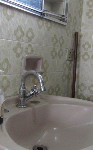 Casa para alugar com 270m², 4 quartos e 3 vagasBanheiro 3