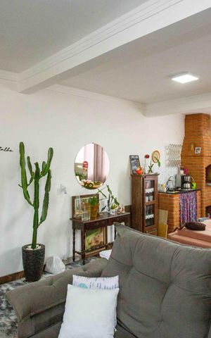 Casa à venda com 177m², 6 quartos e 3 vagasSala de TV