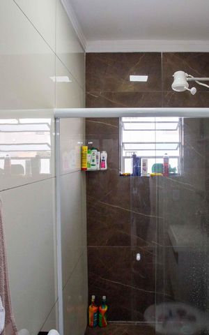 Casa à venda com 177m², 6 quartos e 3 vagasBanheiro Social Casa 3