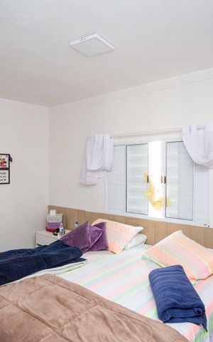 Casa à venda com 177m², 6 quartos e 3 vagasQuarto Suite Casa 2