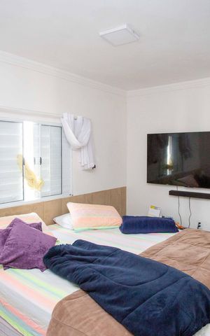 Casa à venda com 177m², 6 quartos e 3 vagasQuarto Suite Casa 3