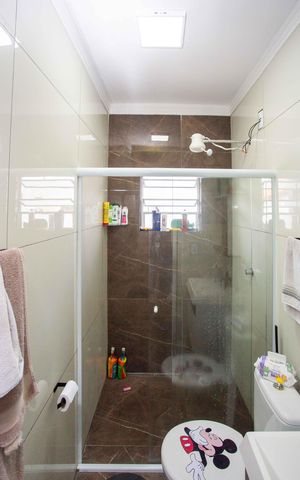 Casa à venda com 177m², 6 quartos e 3 vagasBanheiro Social Casa 3