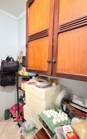 Casa à venda com 2802m², 10 quartos e 7 vagasDispensa- Casa 1