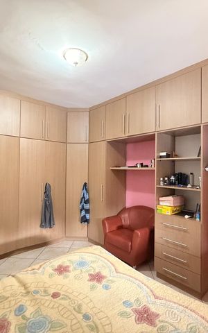 Casa à venda com 2802m², 10 quartos e 7 vagasQuarto 2 - Casa 1