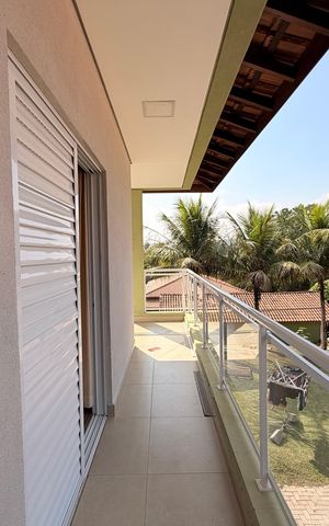 Casa à venda com 2802m², 10 quartos e 7 vagasVaranda do Quarto 3 - Casa 2