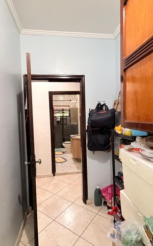 Casa à venda com 2802m², 10 quartos e 7 vagasDispensa- Casa 1