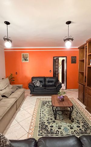 Casa à venda com 2802m², 10 quartos e 7 vagasSala - Casa 1