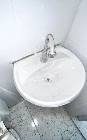 Apartamento para alugar com 35m², 1 quarto e sem vaga Apartamento para alugar com 35m², 1 quarto e sem vagaBanheiro