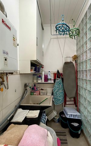 Casa à venda com 220m², 3 quartos e 4 vagas Casa à venda com 220m², 3 quartos e 4 vagasÁrea de Serviço