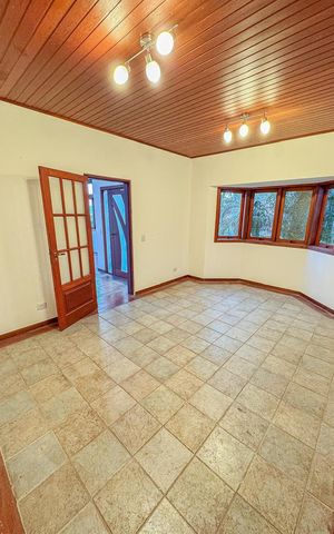 Casa de condomínio à venda com 488m², 4 quartos e 4 vagasQuarto