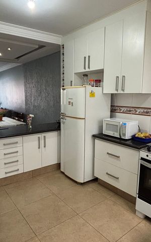 Casa à venda com 148m², 2 quartos e 6 vagasCozinha