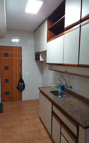 Apartamento à venda com 75m², 2 quartos e 1 vaga Apartamento à venda com 75m², 2 quartos e 1 vagaCozinha